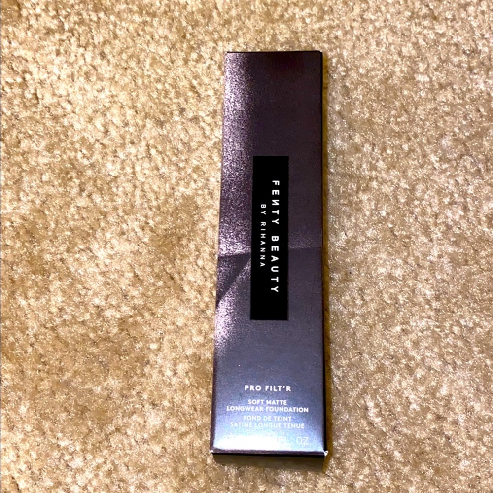 Fenty Beauty Pro Filt’r Foundation - 270